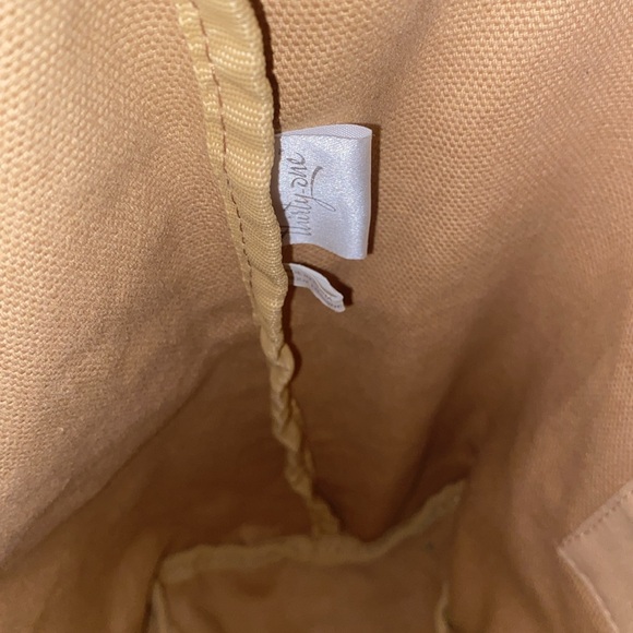 Thirty-one zip tote bag “Live true & be You” - Picture 4 of 5